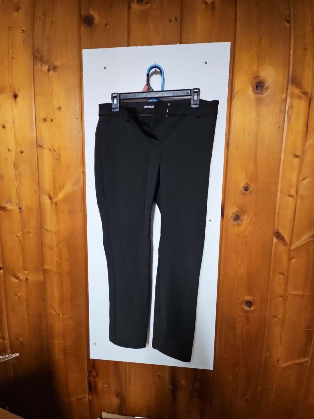 (537) Express Extreme Stretch Skinny Pants Size 6R